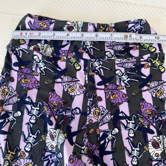 LuLaRoe Leggings Tween Halloween Trick or Treat Skeletons Witches Stripes Purple - Picture 6 of 9